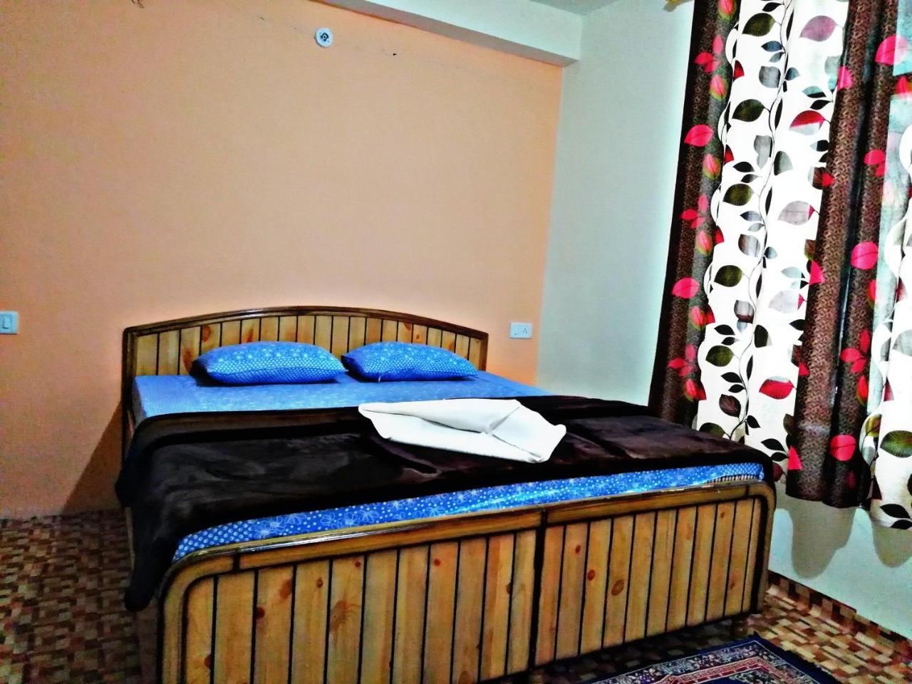 מנאלי Kunga Hotel And Restaurant מראה חיצוני תמונה